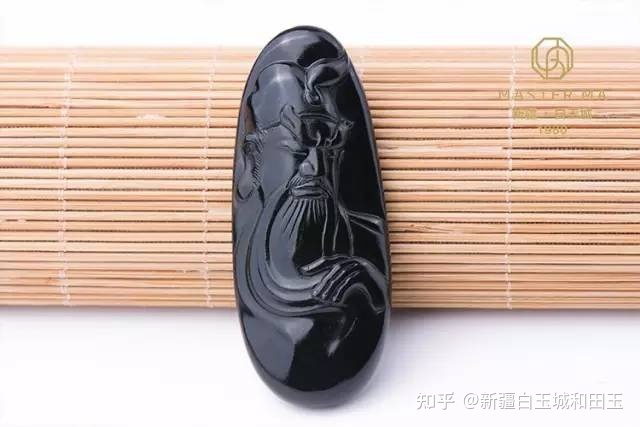 刘海戏金蟾寓意_金蟾的寓意_翡翠金蟾寓意