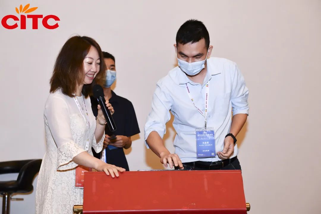 色彩调和对比调和_调和漆是什么漆_芬琳漆和芬华漆是一样吗
