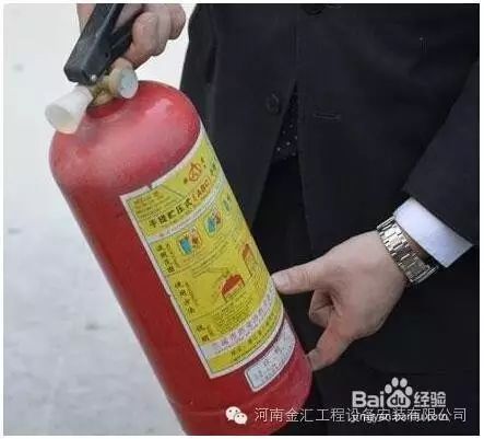 干粉灭火器多长时间检查一次?_干粉干粉灭火器多长时间检查一次_车用灭火器用干粉还是水基型