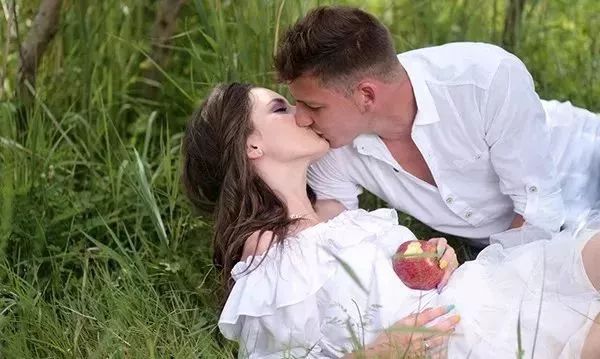 老婆要离婚态度很坚决该怎么挽回_老婆坚决离婚还能挽回吗_老婆要离婚我该如何挽回