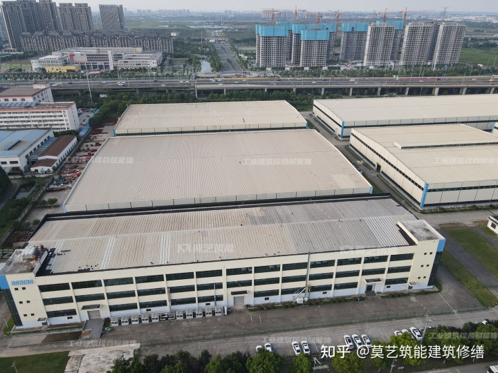 彩钢夹芯板好还是树脂瓦好_重庆彩钢复合瓦_彩钢瓦类型