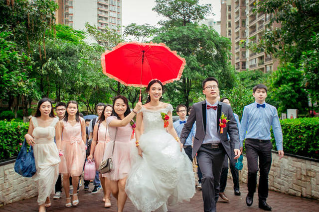 小孩出生下雨民间说法_立秋下雨有什么说法_结婚下雨好吗民间说法