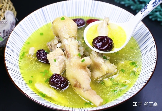 高压锅炖鸡汤_鸡汤怎么炖好喝_鸡汤的炖法
