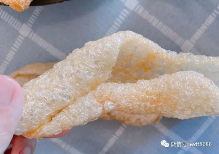 水晶皮冻熬制多长时间_桂林米粉卤水熬制方法_鱼鳞冻的熬制方法
