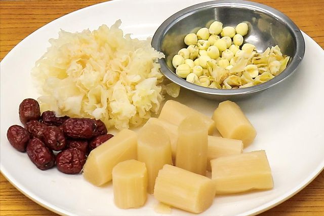 清炒生菜的做法_蒜蓉炒生菜的做法_炒生菜的做法