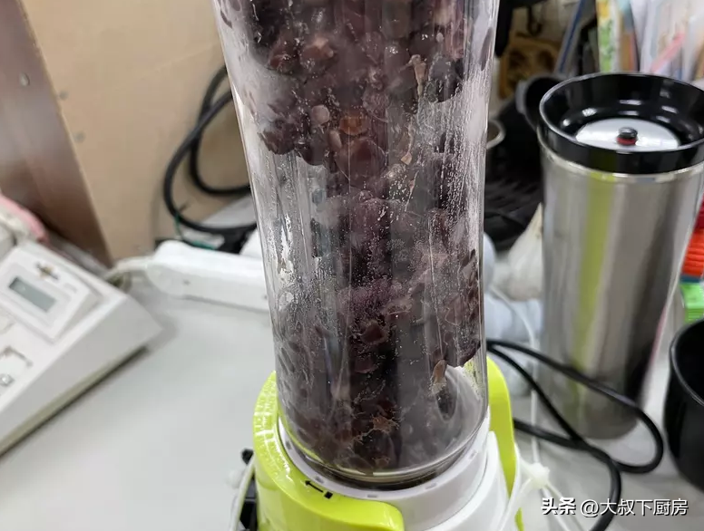 红豆绿豆粥(红豆绿豆大米粥的功效与作用)插图(3)