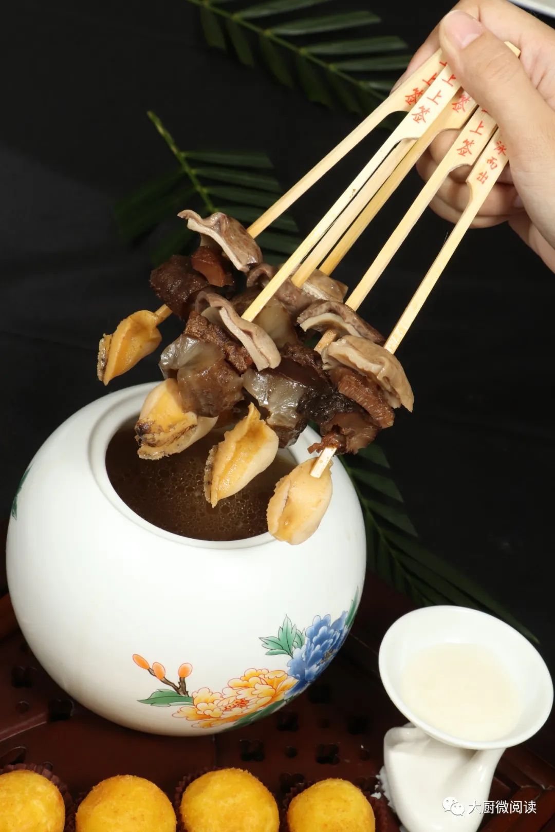 蒸卤面是水开了蒸还是冷水蒸_蒸飞蟹是冷水还是热水_挂面蒸卤面的家常做法