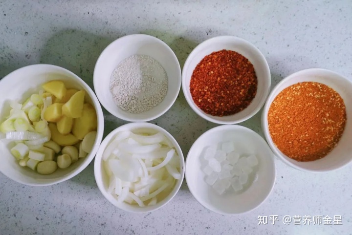 成都 正宗开水白菜做法_韩国辣白菜的做法最正宗的做法_辣排骨正宗韩国做法