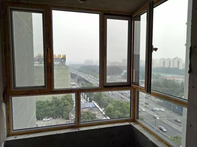 断桥铝窗框厚度标准_5+19a+5中空玻璃窗框_窗框厚度