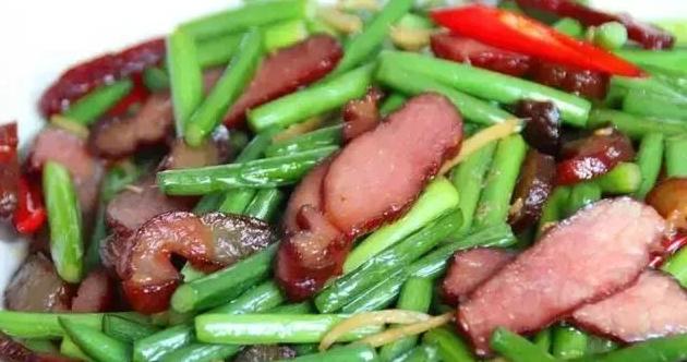 炒豆腐的家常做法_清炒豆腐的家常做法_肉炒豆腐的家常做法