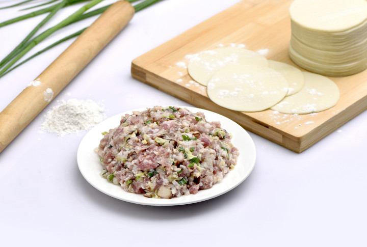 鸡肉香菇饺子_香菇鸡肉饺子馅怎么调_香菇鸡肉抄手馅的做法