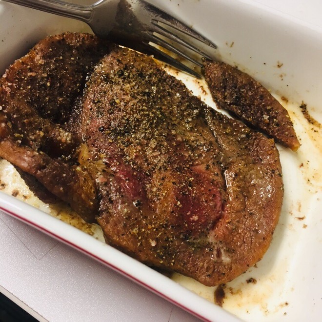 牛排汤怎么炖好吃又简单_炖猪脚汤怎么做好吃_牛排怎么炖好吃又烂