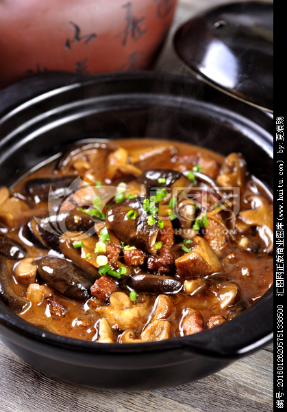 小鸡炖土豆蘑菇_小鸡炖蘑菇的做法_小鸡炖什么蘑菇好吃