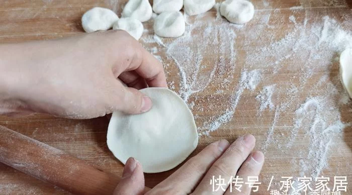 豆角鸡蛋馅饺子怎样调馅_豆角饺子馅怎么做_熟馅饺子做法大全集