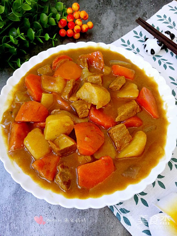 咖喱鸡块土豆饭的做法_咖喱土豆鸡翅膀的做法大全_咖喱土豆的做法和步骤