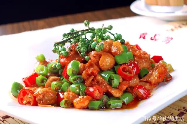 小煎鸡的家常做法_煎豆腐的家常做法_怎样煎偏口鱼家常做法