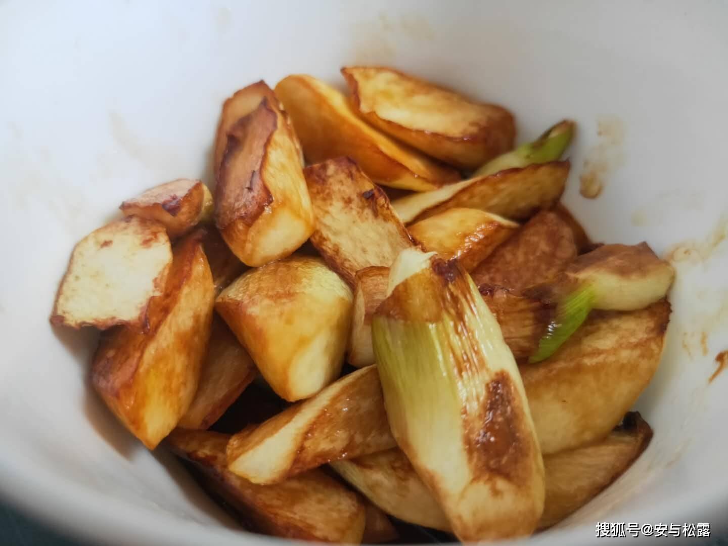 苦苦菜怎么凉拌好吃_苦苦菜泡水喝_苦苦菜 凉拌