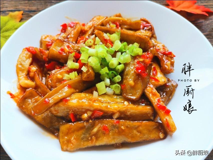 鱼香肉末茄子饭图片_鱼香茄子怎么做_做鱼香茄条的水怎么调