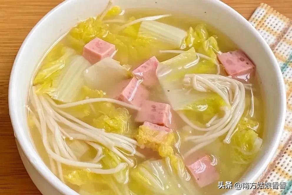 皮蛋黄瓜汤怎么做_鸡蛋能和黄瓜做汤吗_皮蛋黄瓜汤