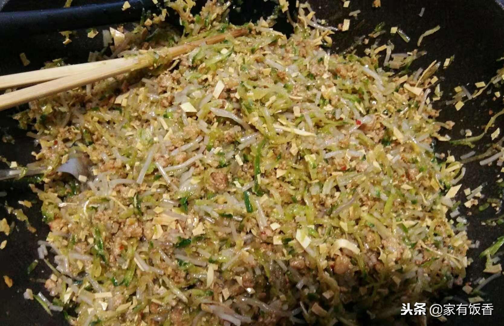 麦香馅饼和麦多馅饼_肉馅饼_肉跟什么搭配做馅饼好吃