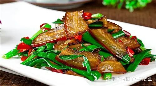 青椒炒河虾怎么炒好吃_土豆炒青椒怎么做好吃_土豆炒牛肉怎样炒好吃
